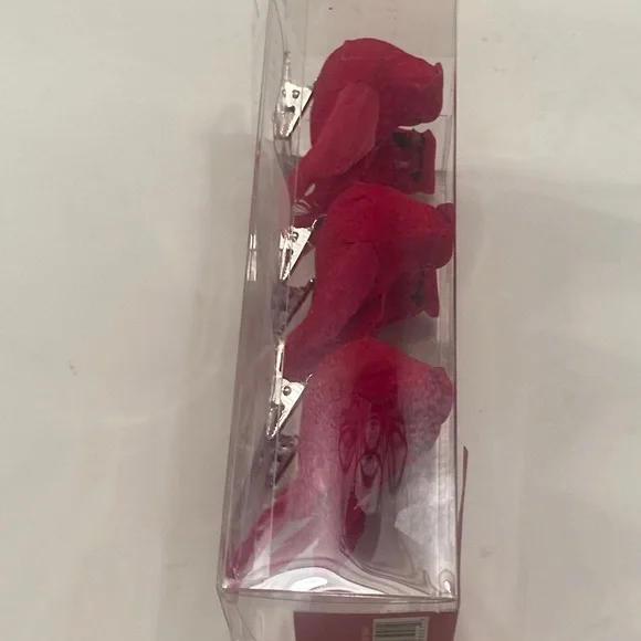 Christmas Blooming Holiday Red Cardinals Clip Ons Set of 6 New In Packaging - Picture 5 of 10
